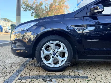 FOCUS 2.0 Titanium Hatch 16V