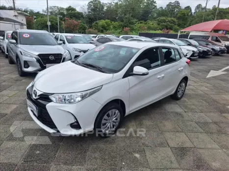 Toyota YARIS 1.5 16V FLEX XL MULTIDRIVE 4 portas