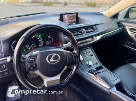 Ct200h 1.8 16V Híbrido 4P Automático