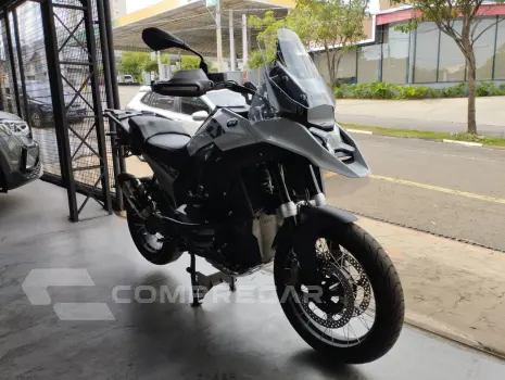 BMW R 1300 GS PLUS