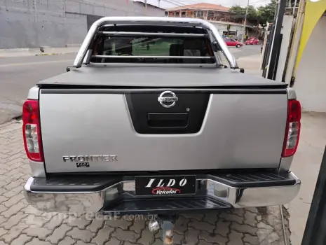 FRONTIER 2.5 LE 4X4 CD Turbo EL