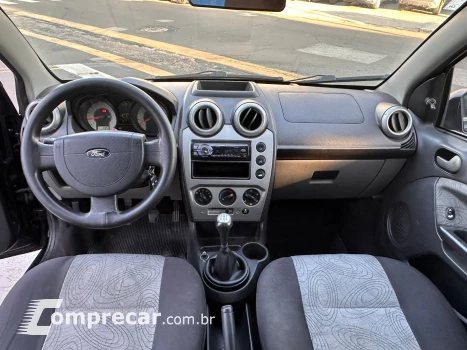 FIESTA 1.6 MPI Sedan 8V