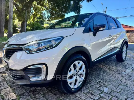 Renault CAPTUR Life 1.6 16V Flex 5p Aut. 4 portas