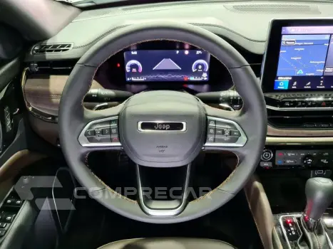 COMMANDER OVERLAND T270 1.3 TB FLEX AUT