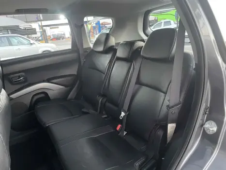 OUTLANDER 2.0 16V GASOLINA 4P AUTOMÁTICO