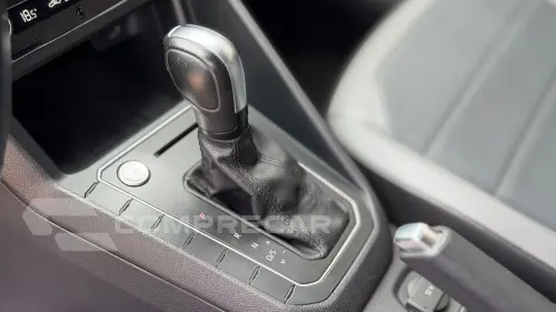 Nivus Highline 1.0 200 TSI Flex Aut.