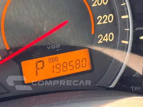 COROLLA 1.8 GLI 16V FLEX 4P AUTOMÁTICO