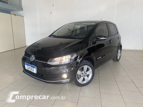 Volkswagen FOX 1.6 MI Comfortline 8V 4 portas