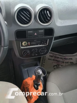 Gol G4 1.0 8v