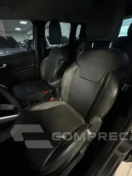 RENEGADE 1.3 T270 TURBO FLEX LONGITUDE AT6