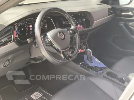 JETTA 1.4 250 TSI TOTAL FLEX R-LINE TIPTRONIC