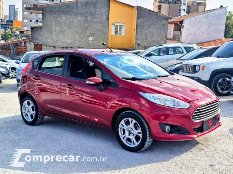 FORD FIESTA 1.6 SE Hatch 16V 4 portas