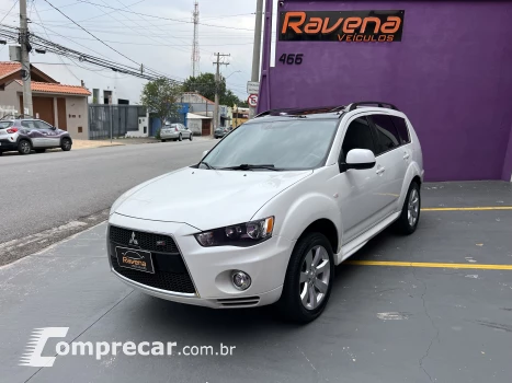 Mitsubishi OUTLANDER 3.0 GT4 4X4 V6 24V 4 portas