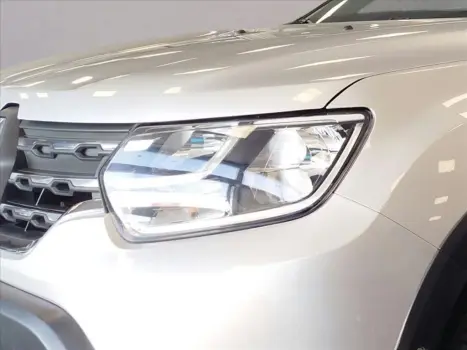 DUSTER 1.6 16V SCE FLEX ICONIC X-TRONIC