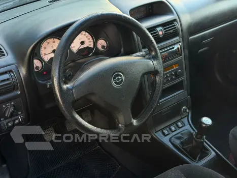 Astra Advantage 2.0 MPFI 8V FlexPower 5p