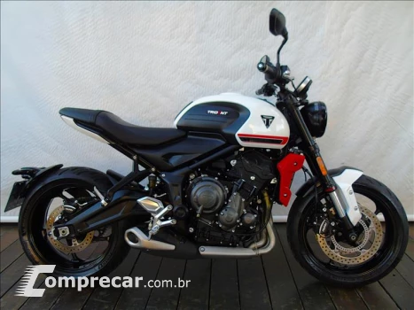 Triumph TRIDENT 660