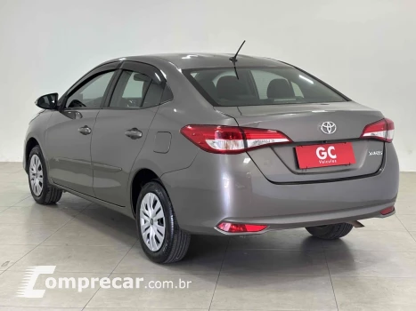 YARIS 1.5 16V FLEX SEDAN XL LIVE MULTIDRIVE