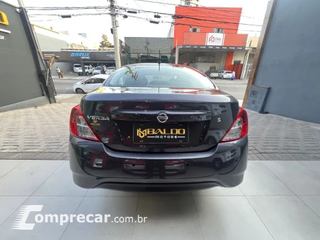 VERSA S 1.0 12V FlexStart 4p Mec.
