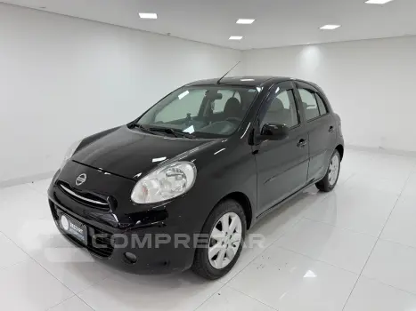 NISSAN MARCH 1.6 SV 16V 4 portas