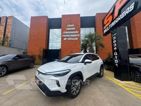 Toyota CCROSS XR 20 5 portas