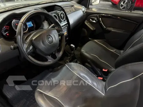 DUSTER OROCH - 2.0 16V DYNAMIQUE 4P AUTOMÁTICO