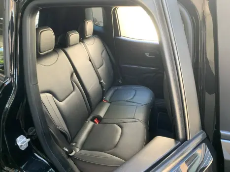 Renegade S T270 1.3 TB 4x4 Flex Aut.