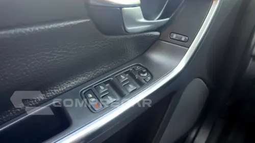XC 60 2.0 T5  5p