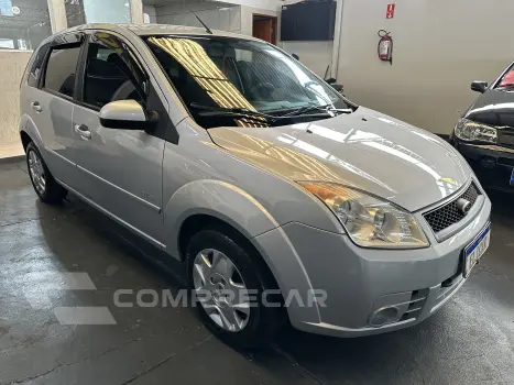 FIESTA 1.6 MPI Class Hatch 8V