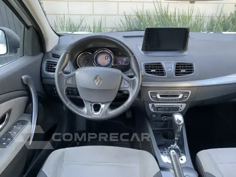 FLUENCE 2.0 DYNAMIQUE 16V FLEX 4P AUTOMÁTICO