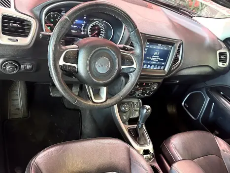 COMPASS 2.0 16V DIESEL LONGITUDE 4X4 AUTOMÁTICO