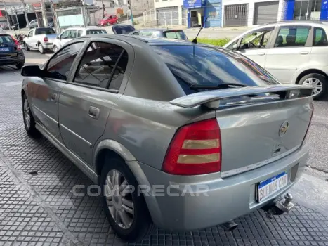 ASTRA HATCH - 2.0 MPFI ADVANTAGE 8V 4P MANUAL