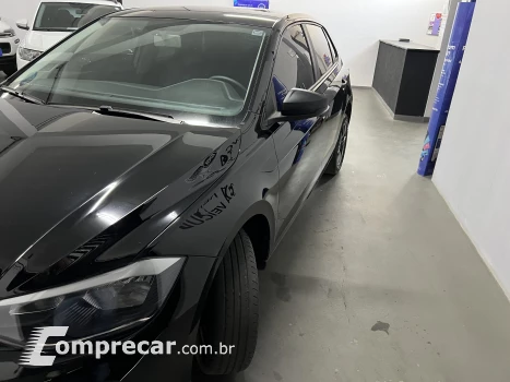 Volkswagen POLO 1.0 MPI Track 4 portas