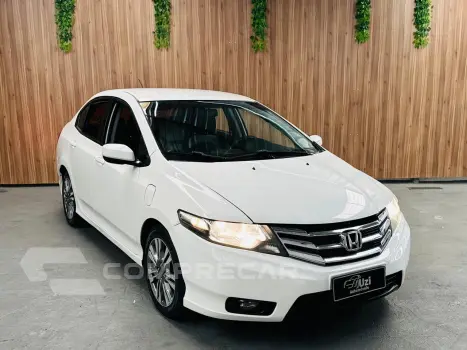 CITY 1.5 LX Sedan 16V