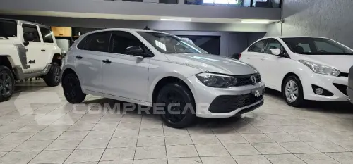 Volkswagen Polo Track 1.0 Flex 12V 5p 4 portas