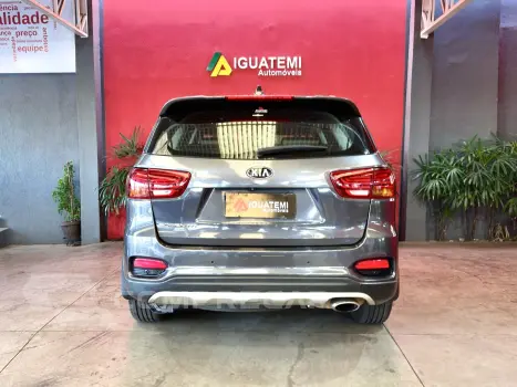SORENTO 2.4 16V GASOLINA EX 7L AUTOMÁTICO