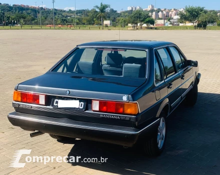 SANTANA 2.0 GLS 8V
