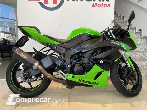 NINJA ZX 6R