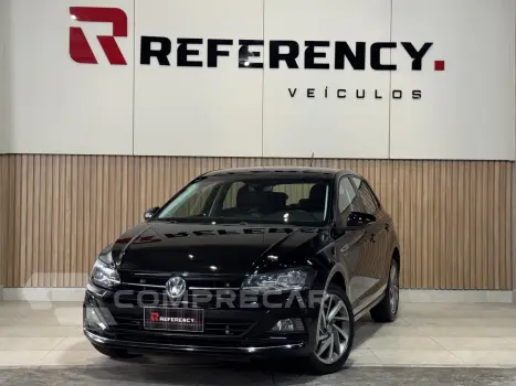 Volkswagen POLO 1.0 200 TSI HIGHLINE AUTOMÁTICO 4 portas