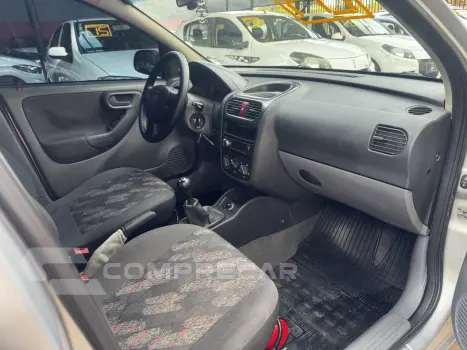 Corsa Hatch 1.0 4P VHC