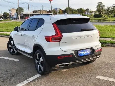 XC 40 2.0 T5 GASOLINA MOMENTUM AWD GEARTRONIC