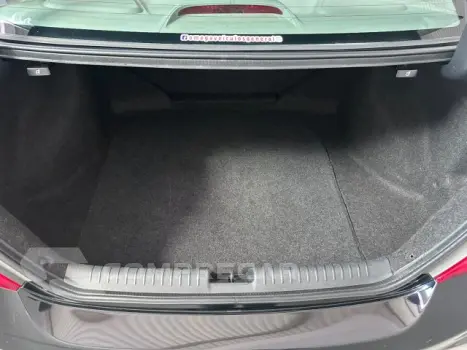 CIVIC - 1.8 EXS 16V 4P AUTOMÁTICO