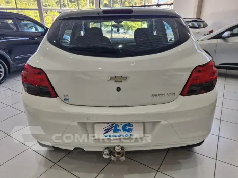 Onix Hatch 1.4 4P FLEX LTZ