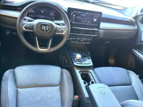 RAMPAGE 2.0 HURRICANE 4 TURBO GASOLINA R/T 4X4 AUTOMÁTICO