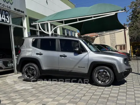 Renegade 1.8 4x2 Flex 16V Aut.