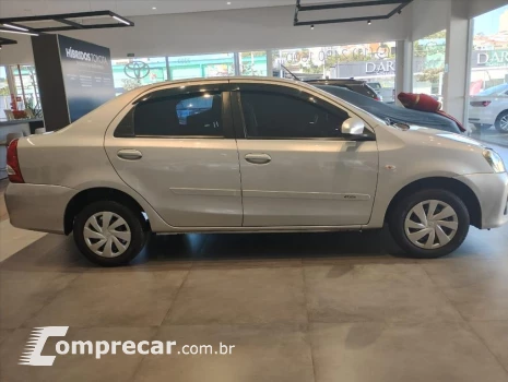 ETIOS 1.5 XS SEDAN 16V FLEX 4P AUTOMÁTICO