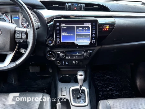 HILUX 2.8 D-4D TURBO DIESEL CD SRX 4X4 AUTOMÁTICO