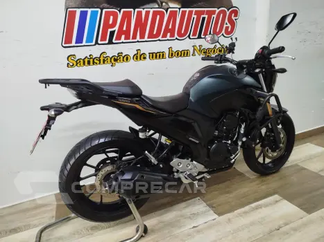 FZ 25 FAZER
