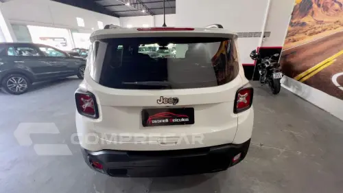 Renegade 1.8 16V 4P FLEX AUTOMÁTICO