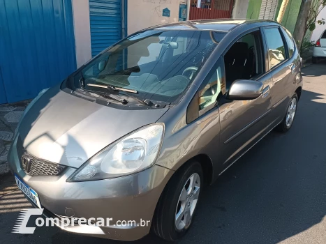 Honda FIT 1.4 LX 16V 4 portas