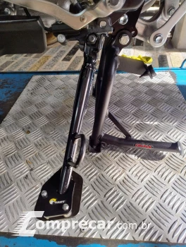 Vstron XT 650 Adventuri